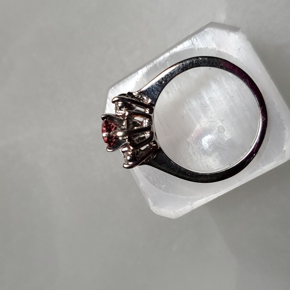 Pink tourmaline and diamond flower ring - Picture 5 of 5